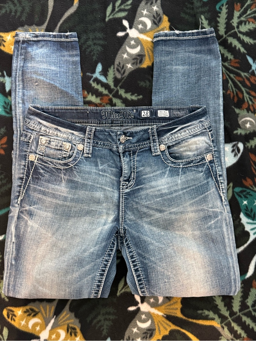 Miss Me Skinny Jeans Medium Wash Stretch Embellished Pockets Size 28 - Picture 2 of 7